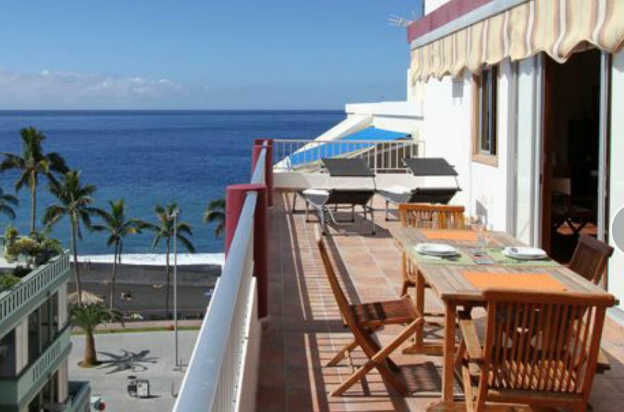 Atico Con Vistas Al Mar Apartment Puerto De Naos Ngoại thất bức ảnh